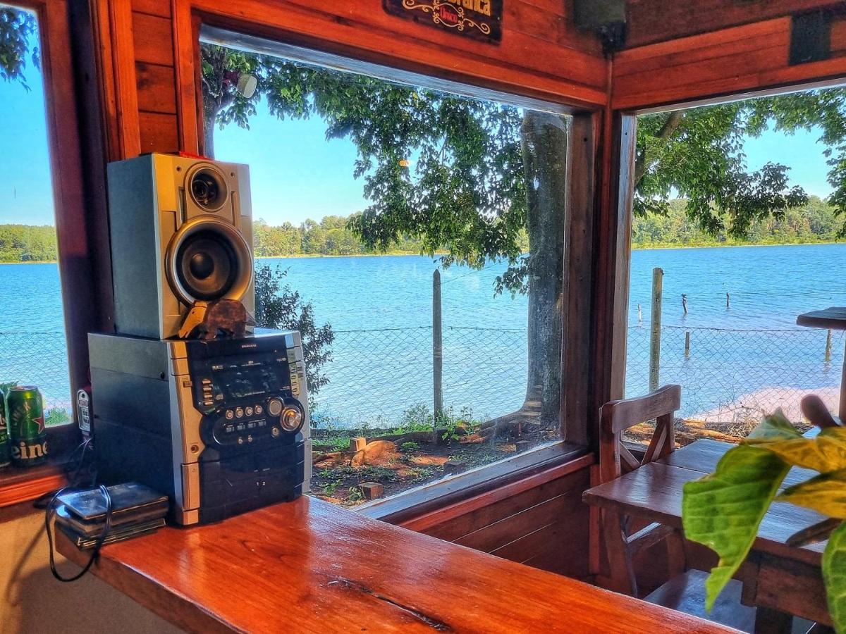 La Casa Del Lago Urugua-I Villa Puerto Iguazú Eksteriør billede