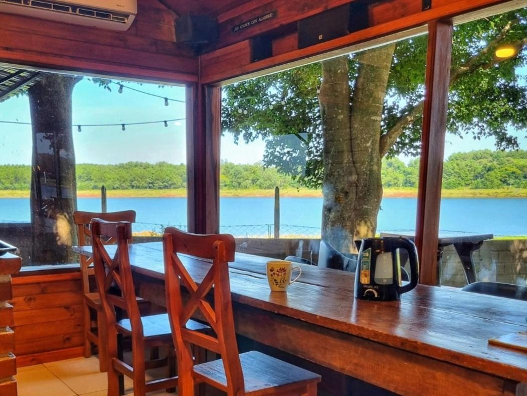 La Casa Del Lago Urugua-I Villa Puerto Iguazú Eksteriør billede