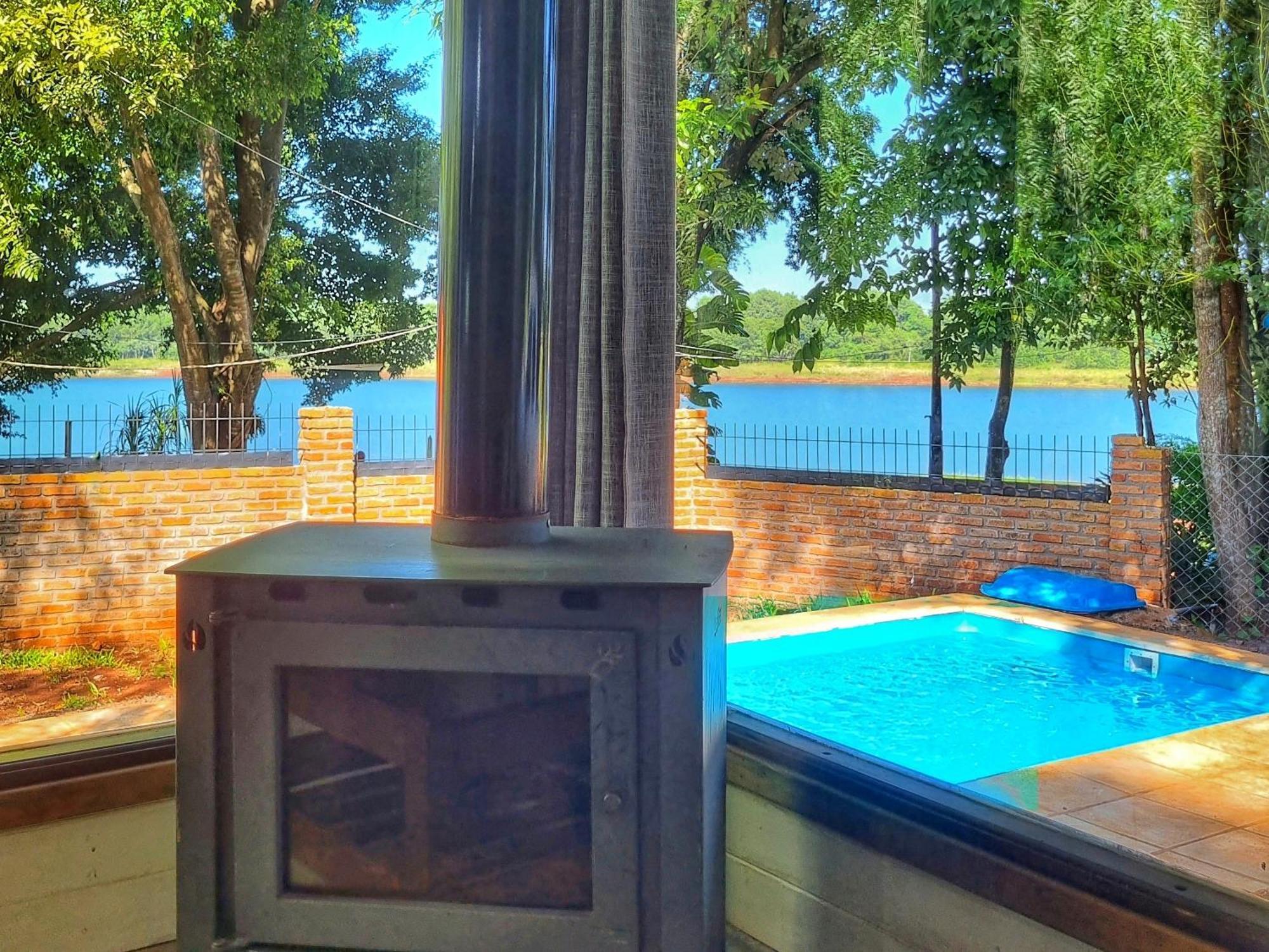 La Casa Del Lago Urugua-I Villa Puerto Iguazú Eksteriør billede