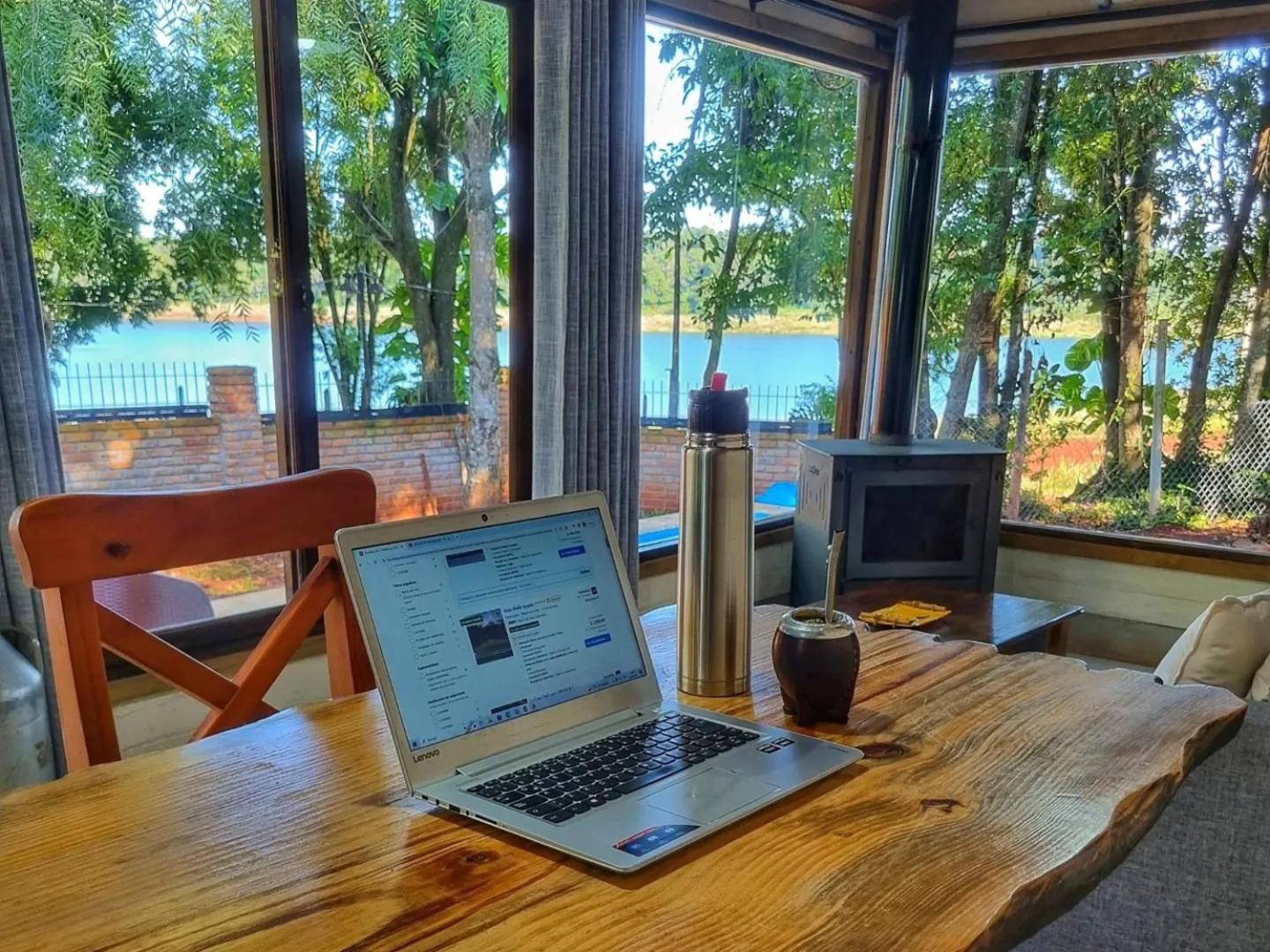 La Casa Del Lago Urugua-I Villa Puerto Iguazú Eksteriør billede