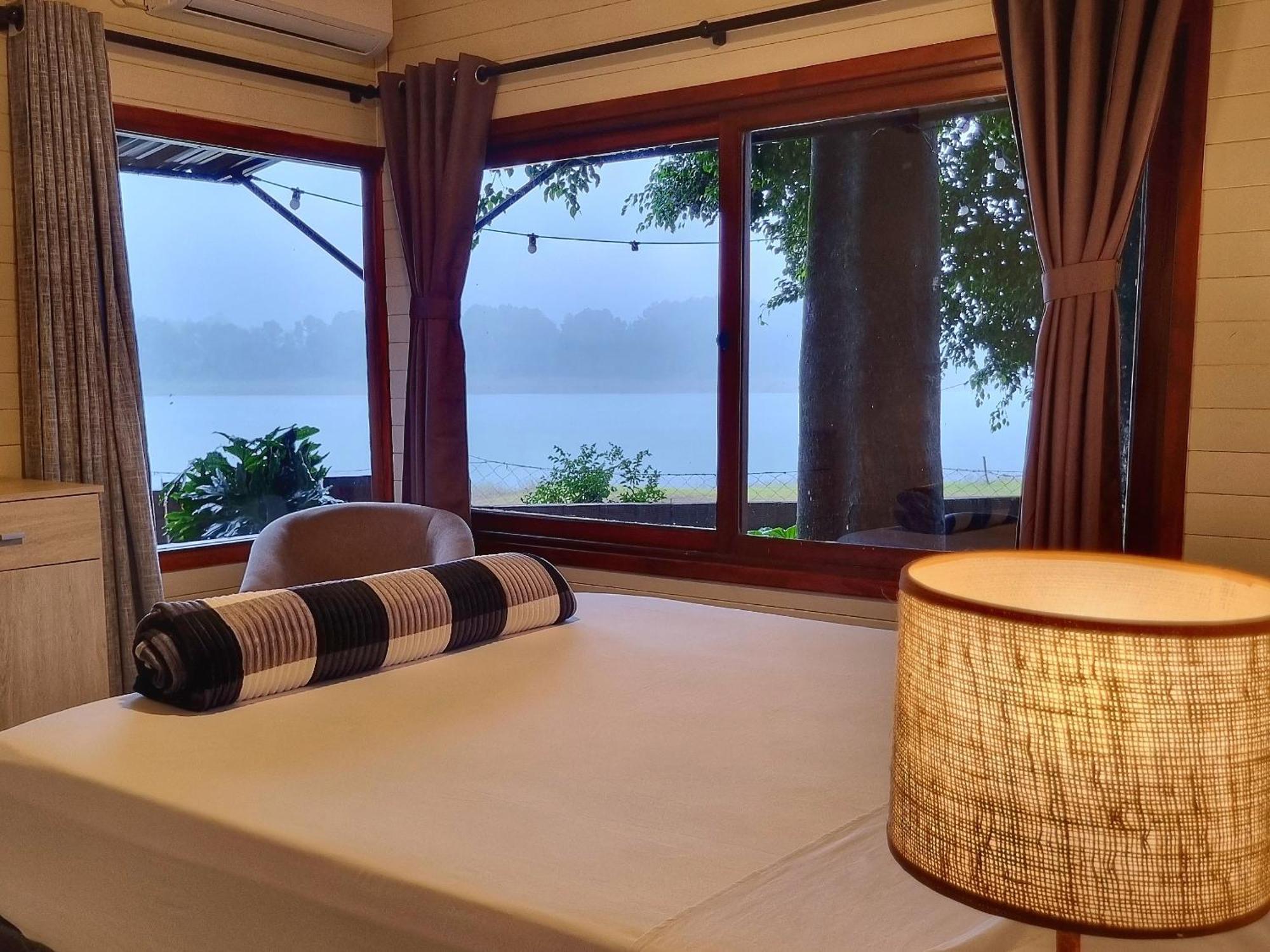 La Casa Del Lago Urugua-I Villa Puerto Iguazú Eksteriør billede